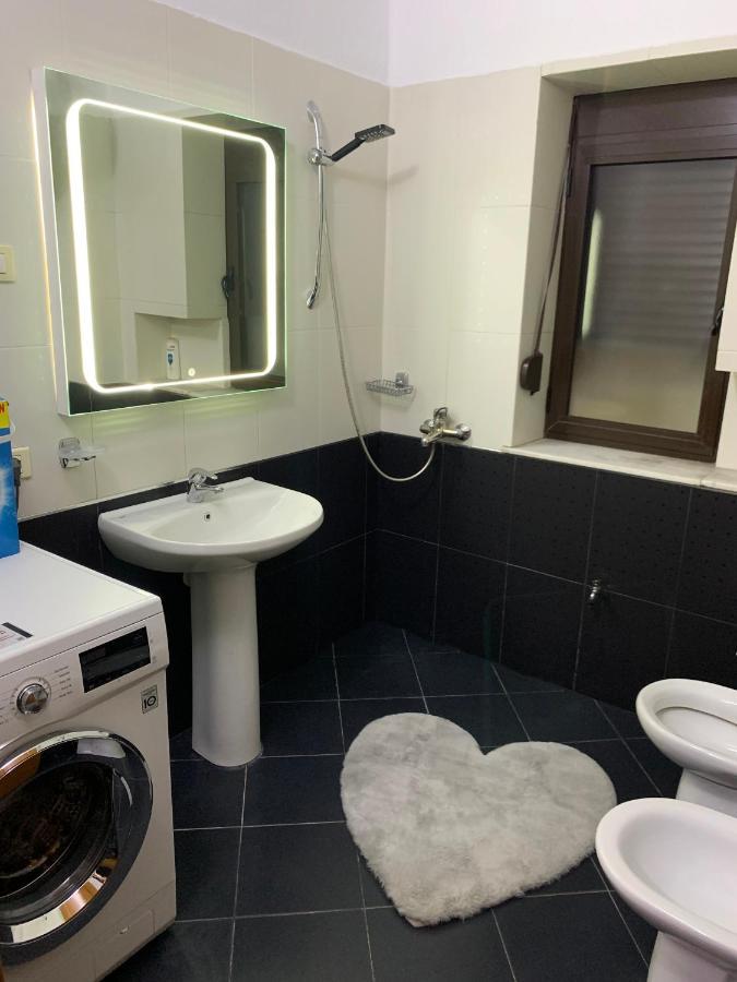 Veranda Apartment Tirana Kültér fotó